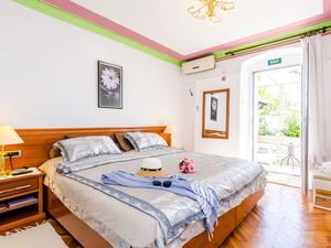 24057406-Ferienwohnung-2-Dubrovnik-300x225-3