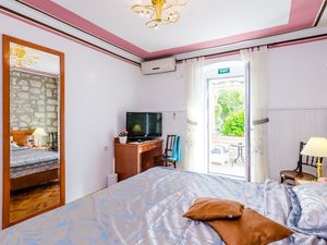 24057407-Ferienwohnung-2-Dubrovnik-300x225-4