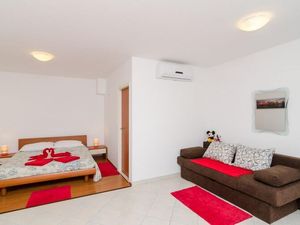 24057433-Ferienwohnung-3-Dubrovnik-300x225-2