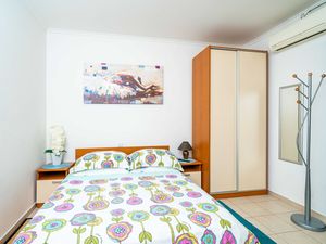 24057437-Ferienwohnung-2-Dubrovnik-300x225-3