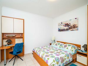 24057437-Ferienwohnung-2-Dubrovnik-300x225-5