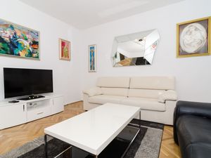 24057440-Ferienwohnung-5-Dubrovnik-300x225-1