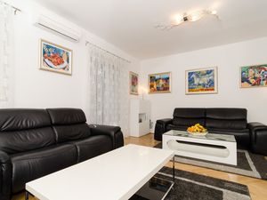 24057440-Ferienwohnung-5-Dubrovnik-300x225-3