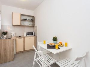 24057442-Ferienwohnung-3-Dubrovnik-300x225-1