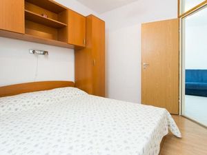 24057460-Ferienwohnung-3-Dubrovnik-300x225-5