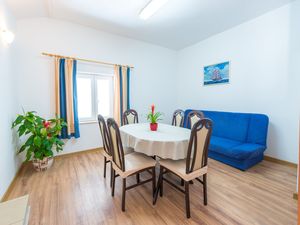 24057491-Ferienwohnung-5-Dubrovnik-300x225-1