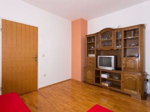 24057500-Ferienwohnung-3-Dubrovnik-300x225-1