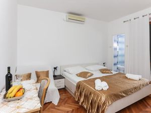 24057511-Ferienwohnung-2-Dubrovnik-300x225-3