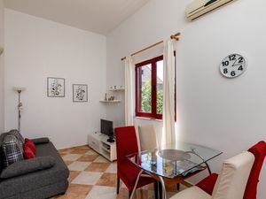 24057634-Ferienwohnung-3-Dubrovnik-300x225-1