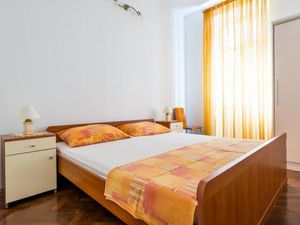 24057650-Ferienwohnung-5-Dubrovnik-300x225-5