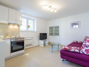 24057664-Ferienwohnung-3-Dubrovnik-300x225-4