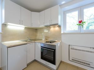 24057664-Ferienwohnung-3-Dubrovnik-300x225-5