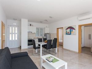 24057678-Ferienwohnung-6-Dubrovnik-300x225-1