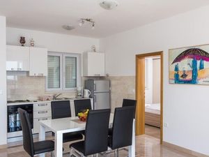 24057678-Ferienwohnung-6-Dubrovnik-300x225-3