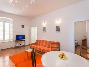 24057730-Ferienwohnung-5-Dubrovnik-300x225-1