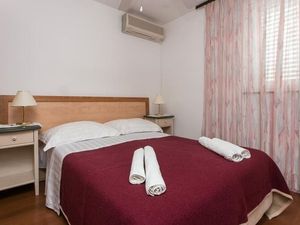 24057769-Ferienwohnung-2-Dubrovnik-300x225-1