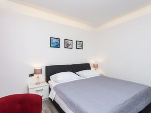 24057800-Ferienwohnung-2-Dubrovnik-300x225-3