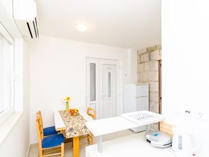 24057886-Ferienwohnung-2-Dubrovnik-300x225-4