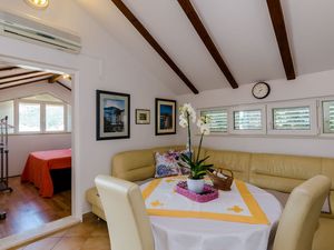 24057976-Ferienwohnung-2-Dubrovnik-300x225-3