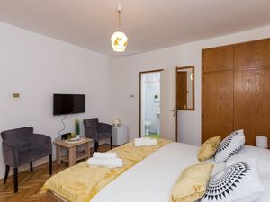 24058176-Ferienwohnung-2-Dubrovnik-300x225-2