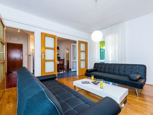 24058204-Ferienwohnung-6-Dubrovnik-300x225-3