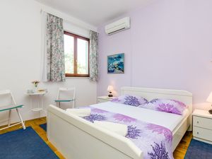 24058214-Ferienwohnung-2-Dubrovnik-300x225-2