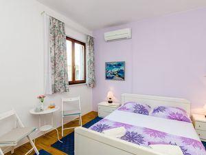 24058214-Ferienwohnung-2-Dubrovnik-300x225-3