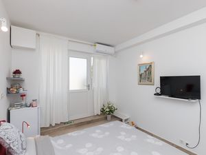 24058230-Ferienwohnung-2-Dubrovnik-300x225-5