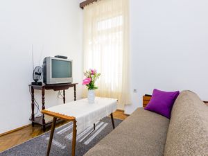 24058233-Ferienwohnung-4-Dubrovnik-300x225-1