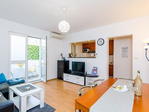 24058266-Ferienwohnung-4-Dubrovnik-300x225-3