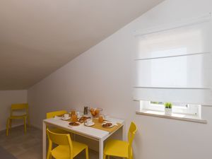 24058325-Ferienwohnung-4-Dubrovnik-300x225-4