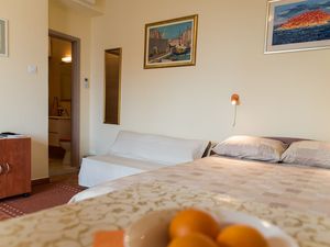 24058449-Ferienwohnung-2-Dubrovnik-300x225-5