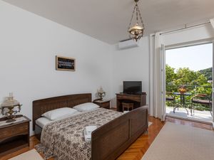 24058456-Ferienwohnung-4-Dubrovnik-300x225-3