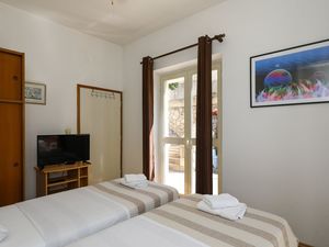 24058476-Ferienwohnung-2-Dubrovnik-300x225-3