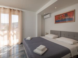 24058480-Ferienwohnung-4-Dubrovnik-300x225-3