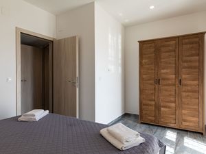 24058480-Ferienwohnung-4-Dubrovnik-300x225-4