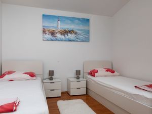 24058492-Ferienwohnung-6-Dubrovnik-300x225-4