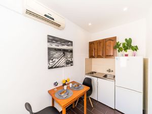 24058500-Ferienwohnung-2-Dubrovnik-300x225-2