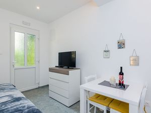 24058507-Ferienwohnung-2-Dubrovnik-300x225-5