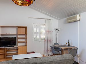 24058599-Ferienwohnung-3-Dubrovnik-300x225-4