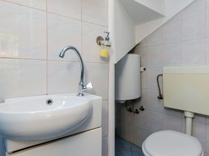 24058617-Ferienwohnung-2-Dubrovnik-300x225-5