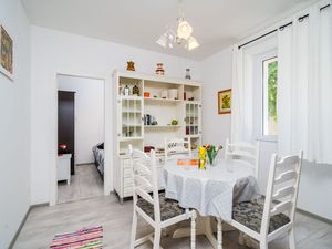 24058641-Ferienwohnung-4-Dubrovnik-300x225-3