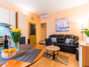 24058643-Ferienwohnung-2-Dubrovnik-300x225-1