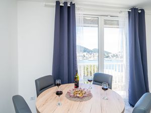 24058646-Ferienwohnung-4-Dubrovnik-300x225-3