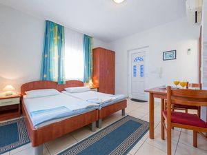 24058677-Ferienwohnung-2-Dubrovnik-300x225-3