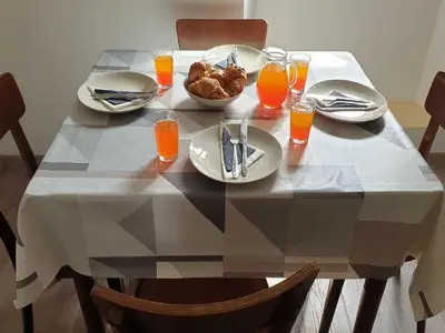 DiningRoom