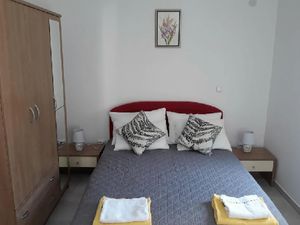 24058736-Ferienwohnung-2-Dubrovnik-300x225-5