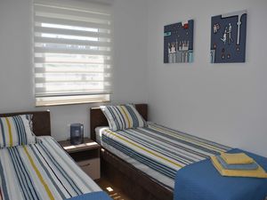 24058827-Ferienwohnung-4-Dubrovnik-300x225-3