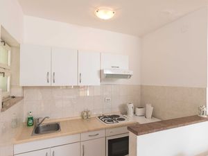 24058890-Ferienwohnung-3-Dubrovnik-300x225-4