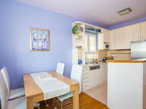 24059003-Ferienwohnung-4-Dubrovnik-300x225-5